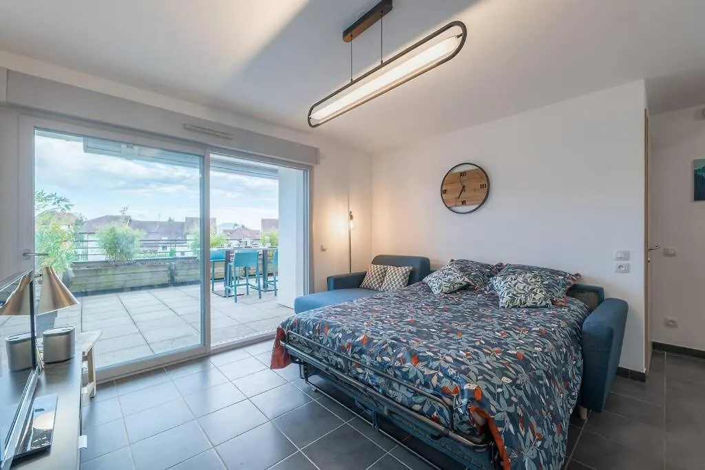 Cabana & La Terrasse Du Parmelan Proche Annecy Apartment Groisy